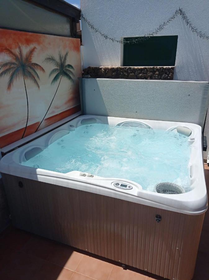 Casa Orilla! Beautiful Private Holiday Villa With Hot Tub La Oliva Eksteriør bilde